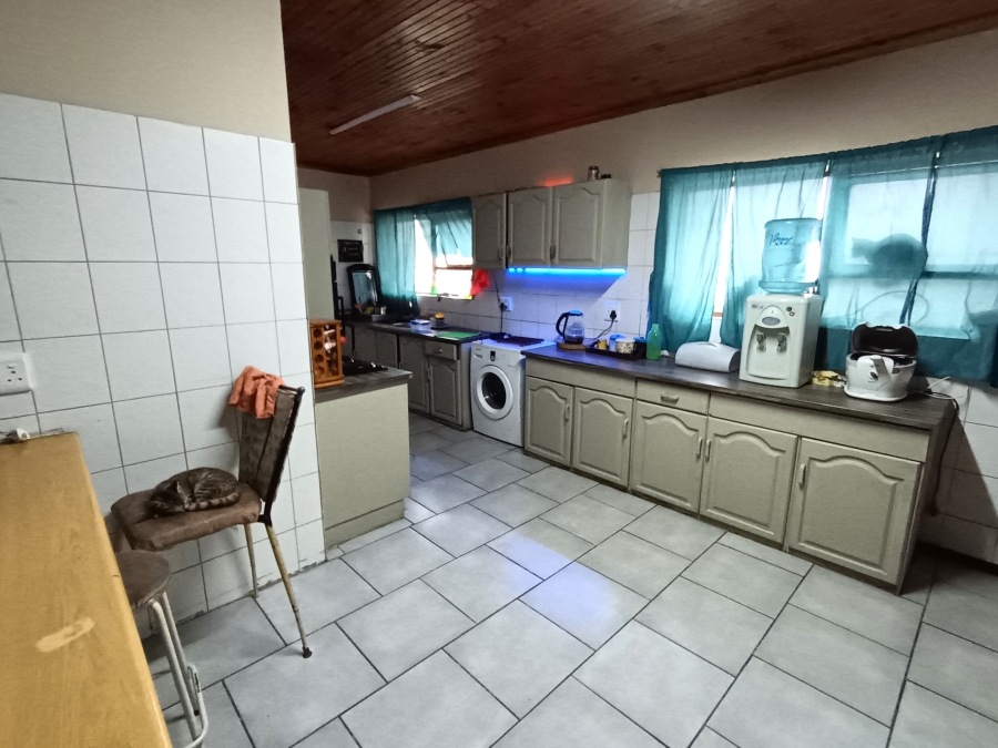 8 Bedroom Property for Sale in C Place Eastern Cape